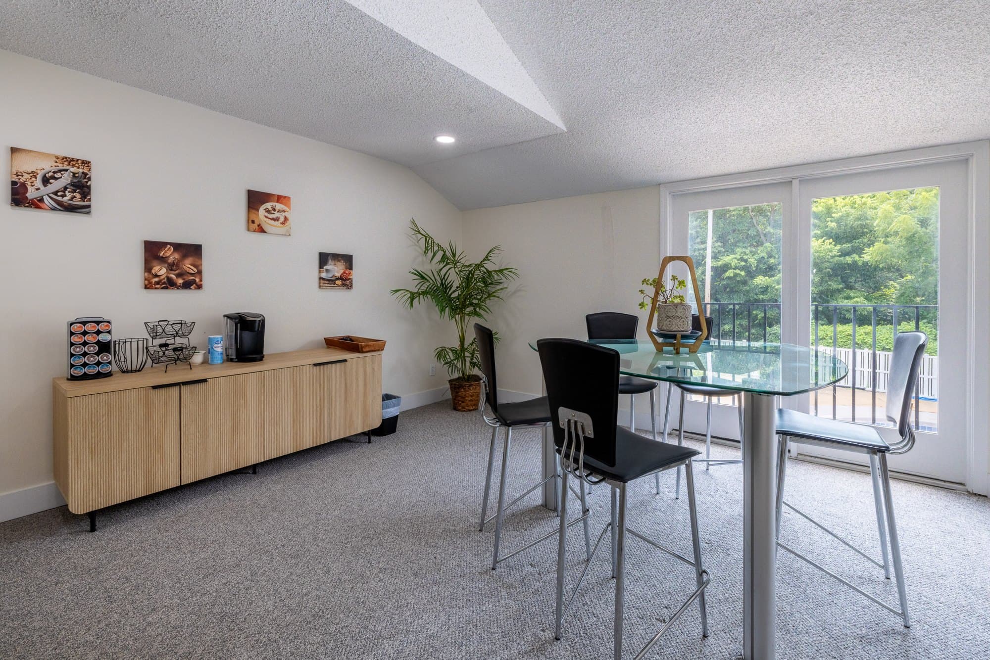 Clubhouse kitchen and dining area at The Grove Apartments, Peoria, Illinois