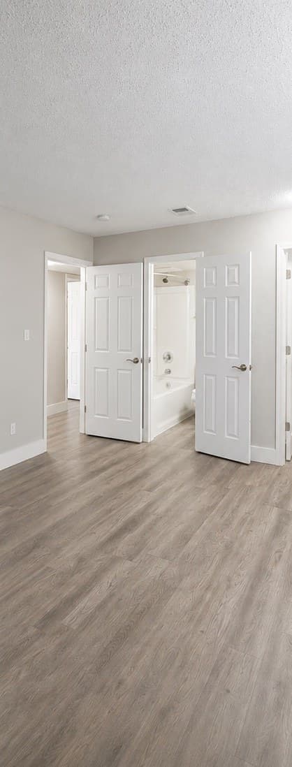 Standard 3 Bed / 2 Bath